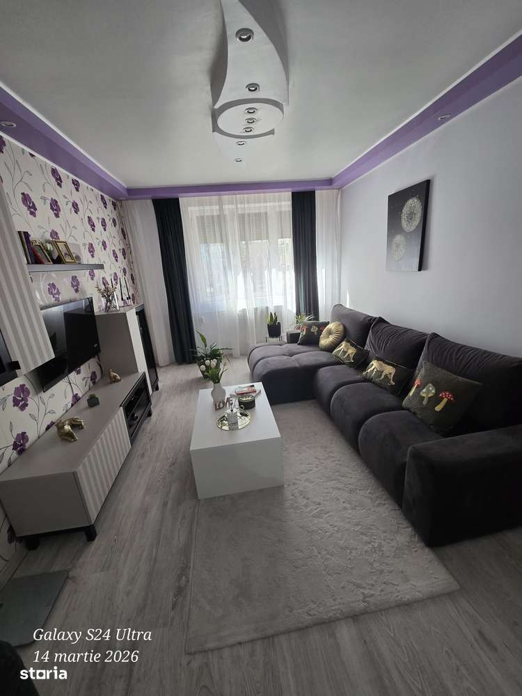 Apartament 3 camere c.f.1/dec Semi-central 92000euro-0