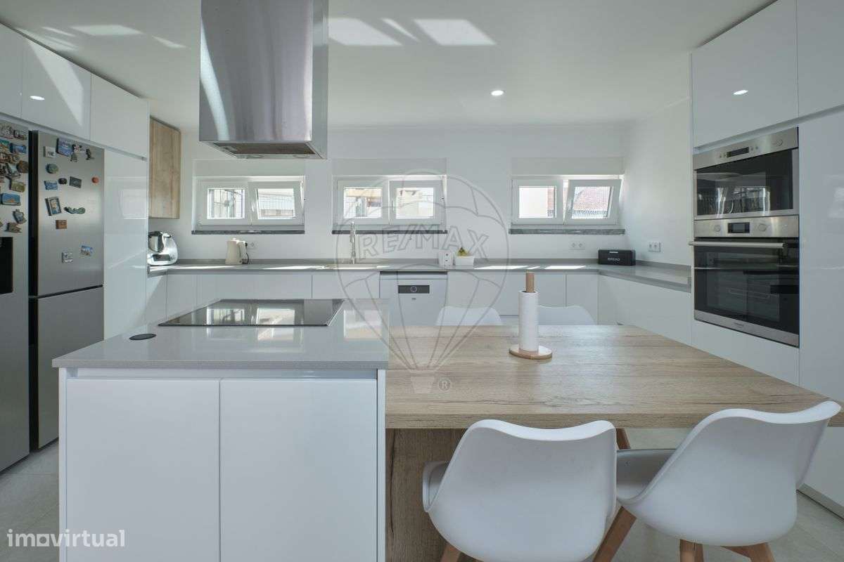 Moradia T6 para venda - Grande imagem: 4/42