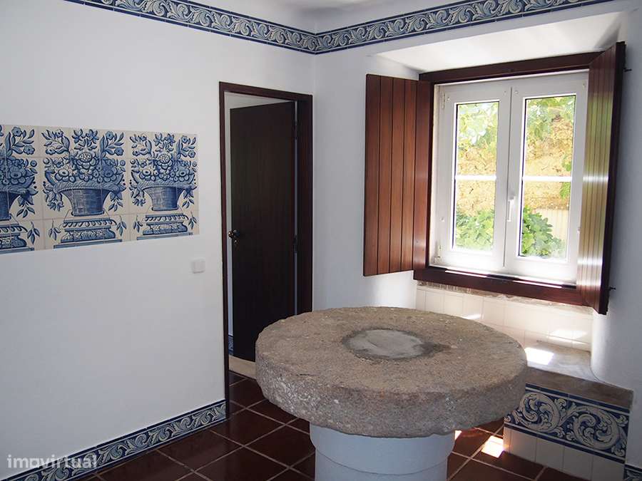 Pequena moradia T2, encantadora, autêntica, entre Óbidos e Bombarral-7