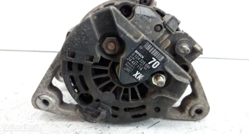 Alternador Opel Corsa C (X01) - 3