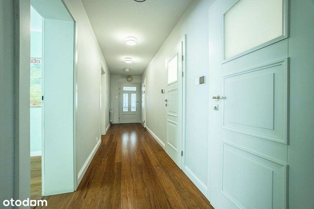 Dom w Starowej Górze- przestronny i funkcjonalny dla rodziny-10