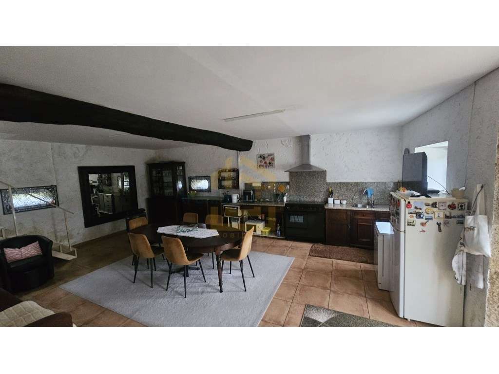 Moradia Rústica em Pedra T4 com Terreno - Póvoa de Varzim-32