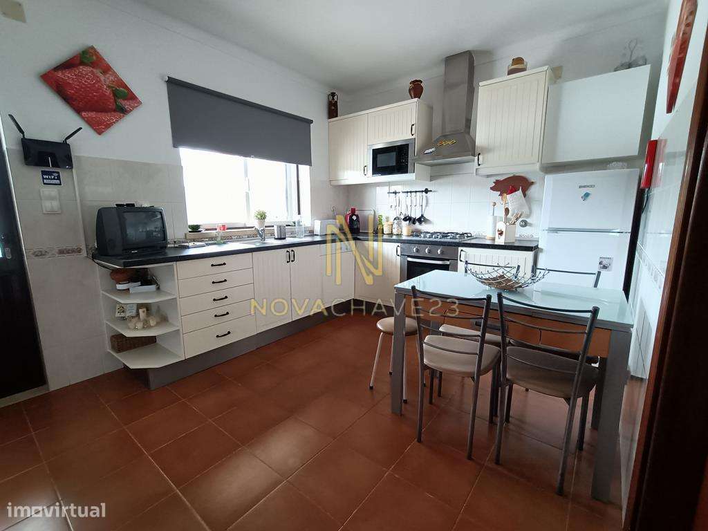 Moradia T6 - Alcanede, Santarém com licença para ALOJAMENTO LOCAL-9