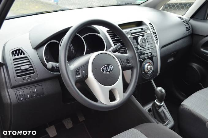 Kia Venga 1.4 M - 10