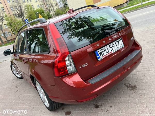 Volvo V50 D2 Summum - 10