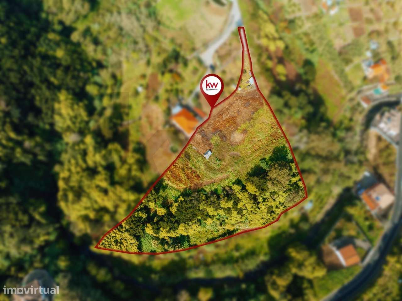 Terreno Exclusivo no Porto da Cruz: Onde a Montanha abraça o Mar - Grande imagem: 5/22