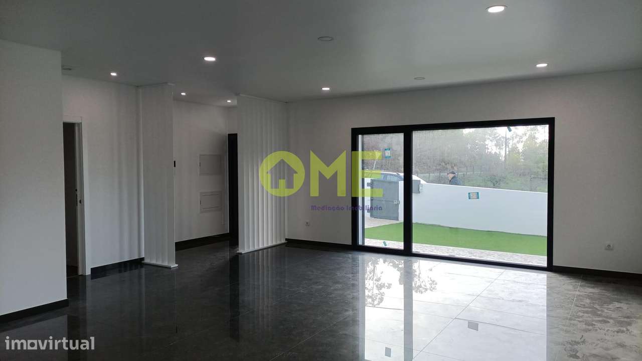 Moradia Térrea Moderna T3!-8