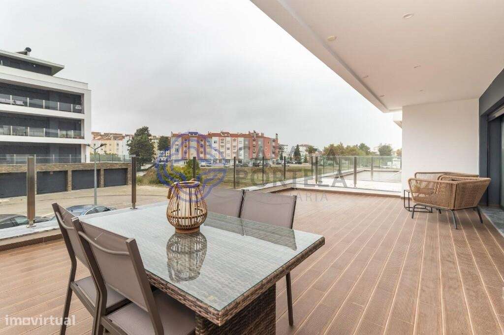 ApartamentoT3 Duplex na Amora -  Design contemporâneo, conforto e Excl-21