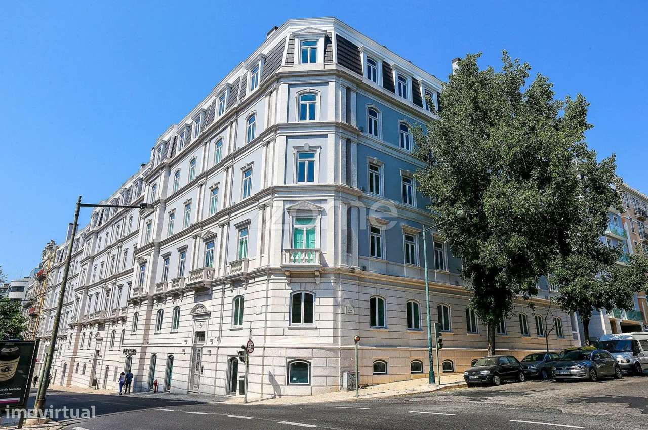Exclusivo T2 de Luxo no Coração de Lisboa | Marquês de Pombal - Grande imagem: 2/48