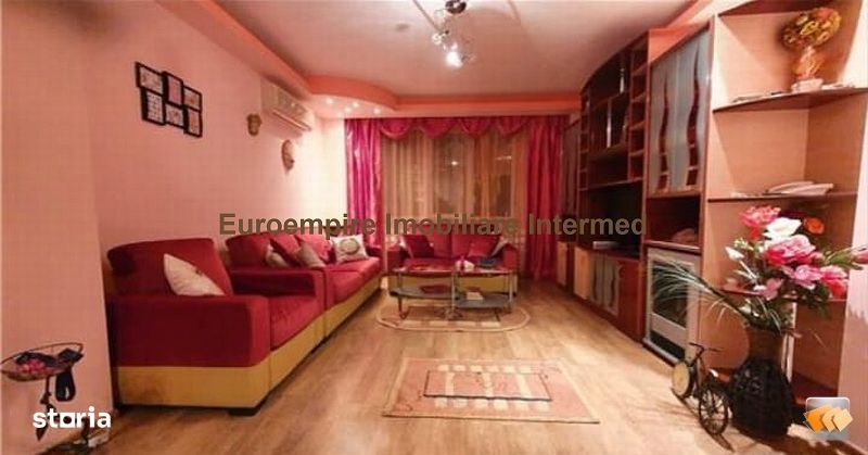 COD IA 23839 Apartament de inchiriat cu 3 camere, zona Gara