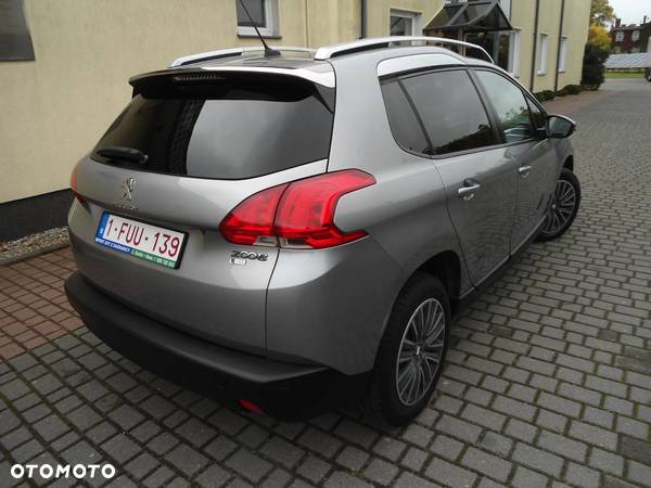 Peugeot 2008 1.6 e-HDi Allure S&S - 8