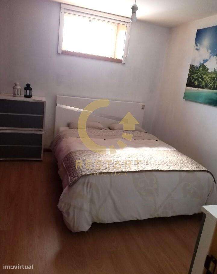 Moradia T3 Renovada com Jardim em Campanhã – Porto-17