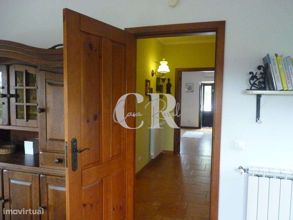 Casa isolada de 3 quartos com piscina, garagem, poço e vistas deslumbr-15