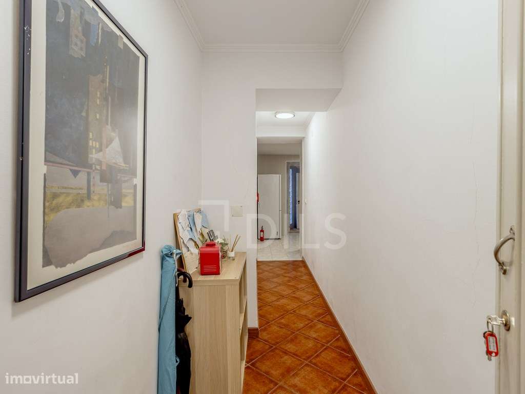 Prédio para reabilitação junto à Bica, Lisboa-15