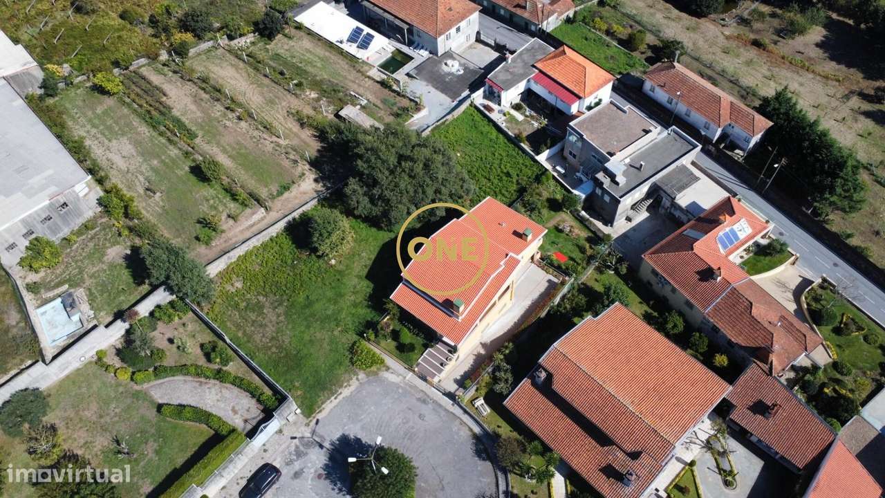 Terreno Urbano | 1127 m2 | Penamaior-5