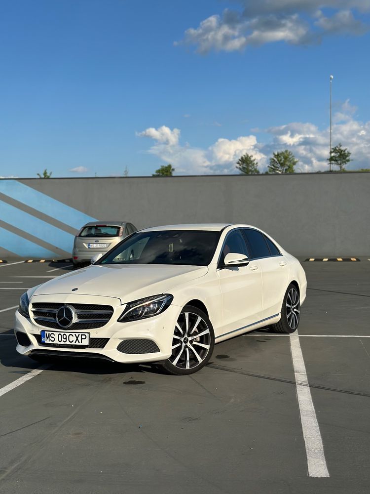 Mercedes-Benz C W205 [2014 - 2021] 300 7G-TRONIC Exclusive 2015
