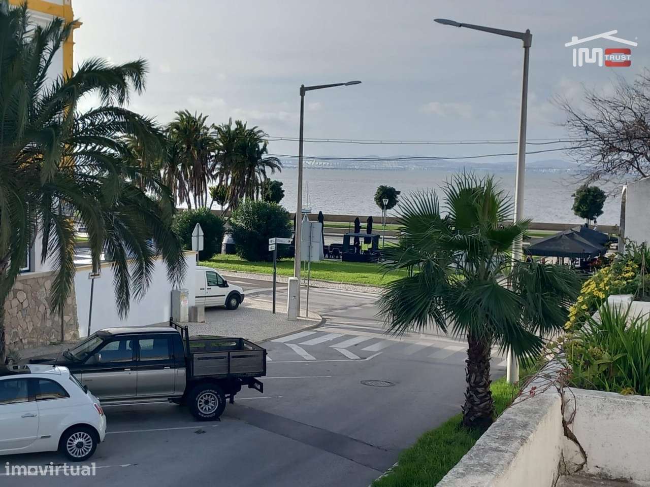Moradia T3 Para Remodelacao C Vista Rio Tejo Alcochete