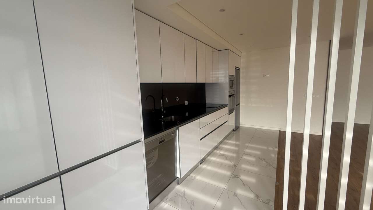 Apartamento T3 - Centro de Guimarães-5