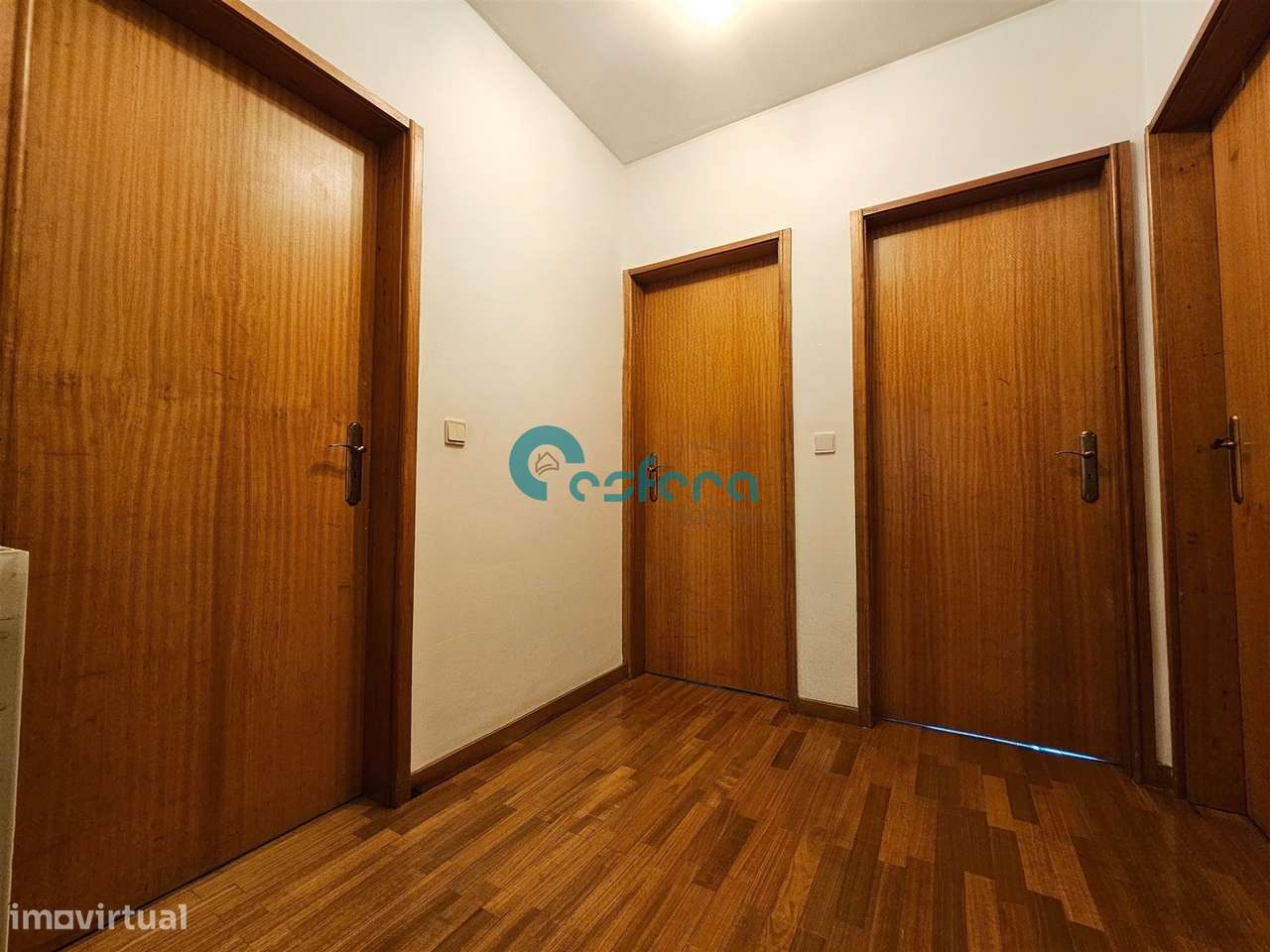 T3+1 com 2 garagens box - Vilar Paraíso, Quinta Rosas, Gaia - Grande imagem: 4/21