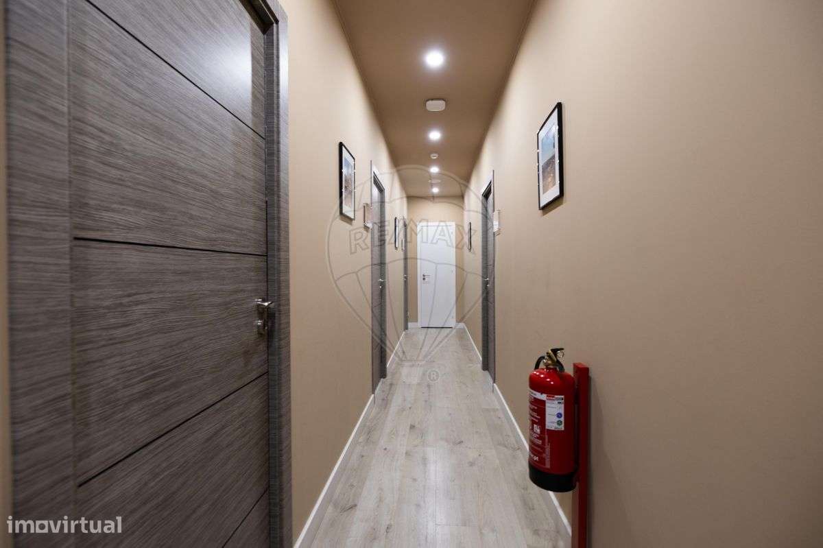 Escritório  para arrendamento - Grande imagem: 4/14