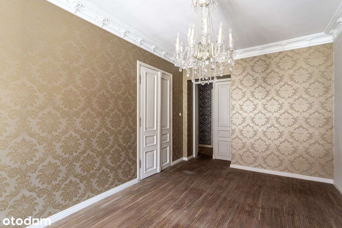Przestrzeń z duszą w sercu Pragi | 100 m² | Balkon-7