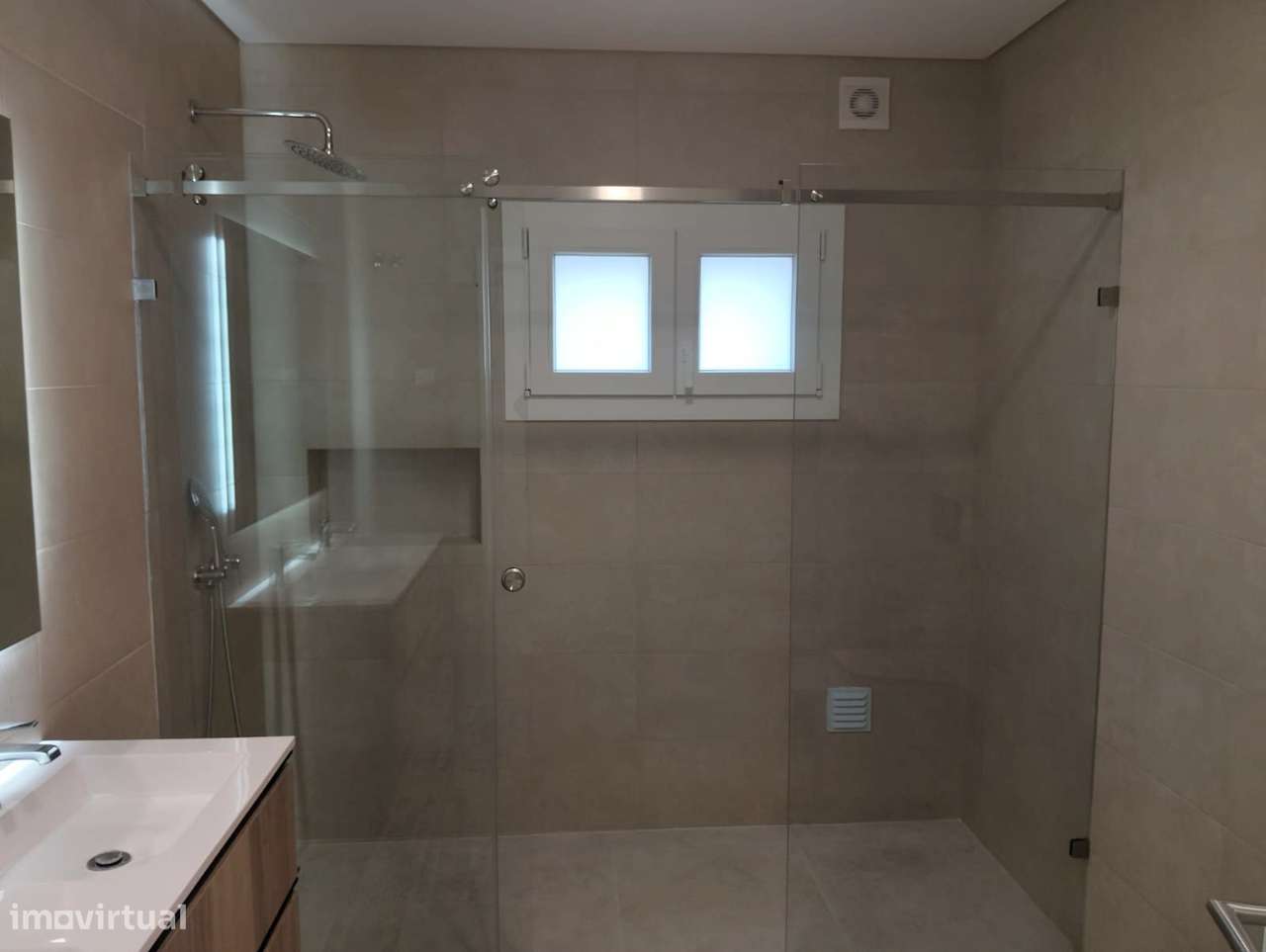 Moradia Térrea  T4 Nova-20