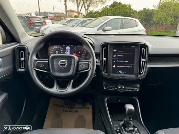 Volvo XC 40 2.0 D3 Momentum Plus - 9