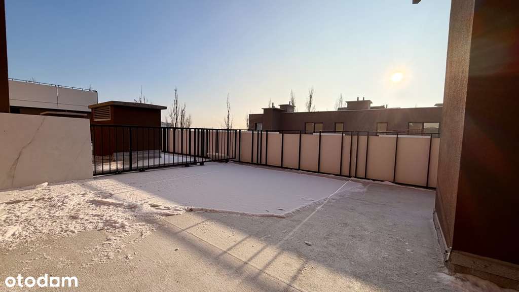 Nowe gotowe mieszkanie w Reda City II VAT TARAS-8