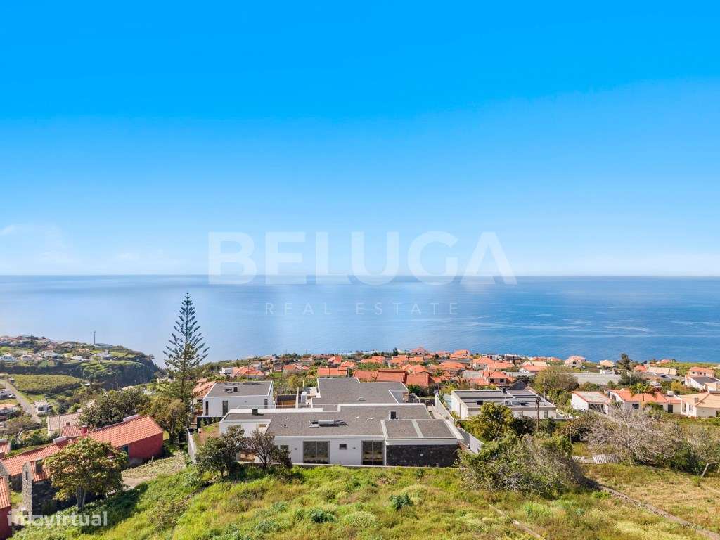 MORADIA T3+1 MINIMALISTA || ESTREITO DA CALHETA-9