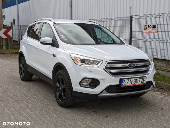 Ford Kuga 1.5 EcoBoost FWD Titanium ASS - 3