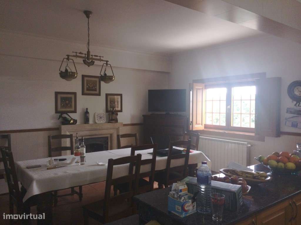 ALGERUZ GARE - ABRUNHEIRA - Moradia c/ Jardim, Terreno (Vinha), e 2... - Grande imagem: 5/60