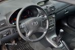 Toyota Avensis 2.0 VVT-i Combi Sol - 14