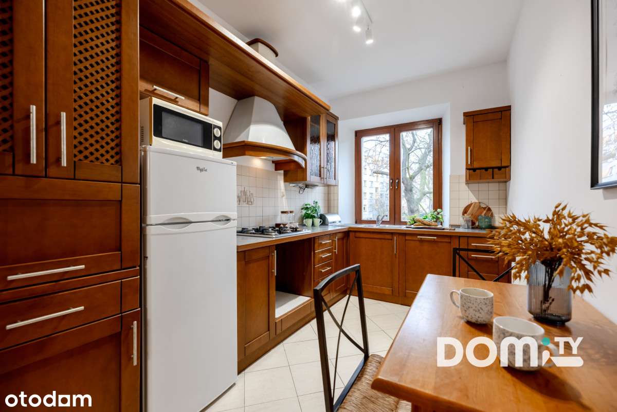 Odświeżone, niezależne pokoje, dwustronne, piwnica - Pełny obrazek: 4/19