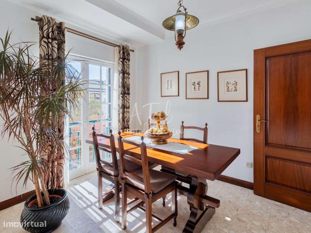 Moradia V6 centro do Montijo-6