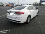 Ford Fusion - 4