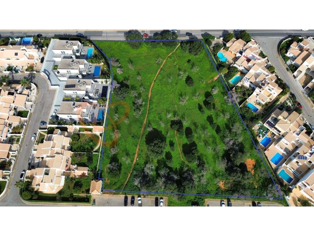 Lote terreno urbano para venda em Albufeira - Grande imagem: 2/7