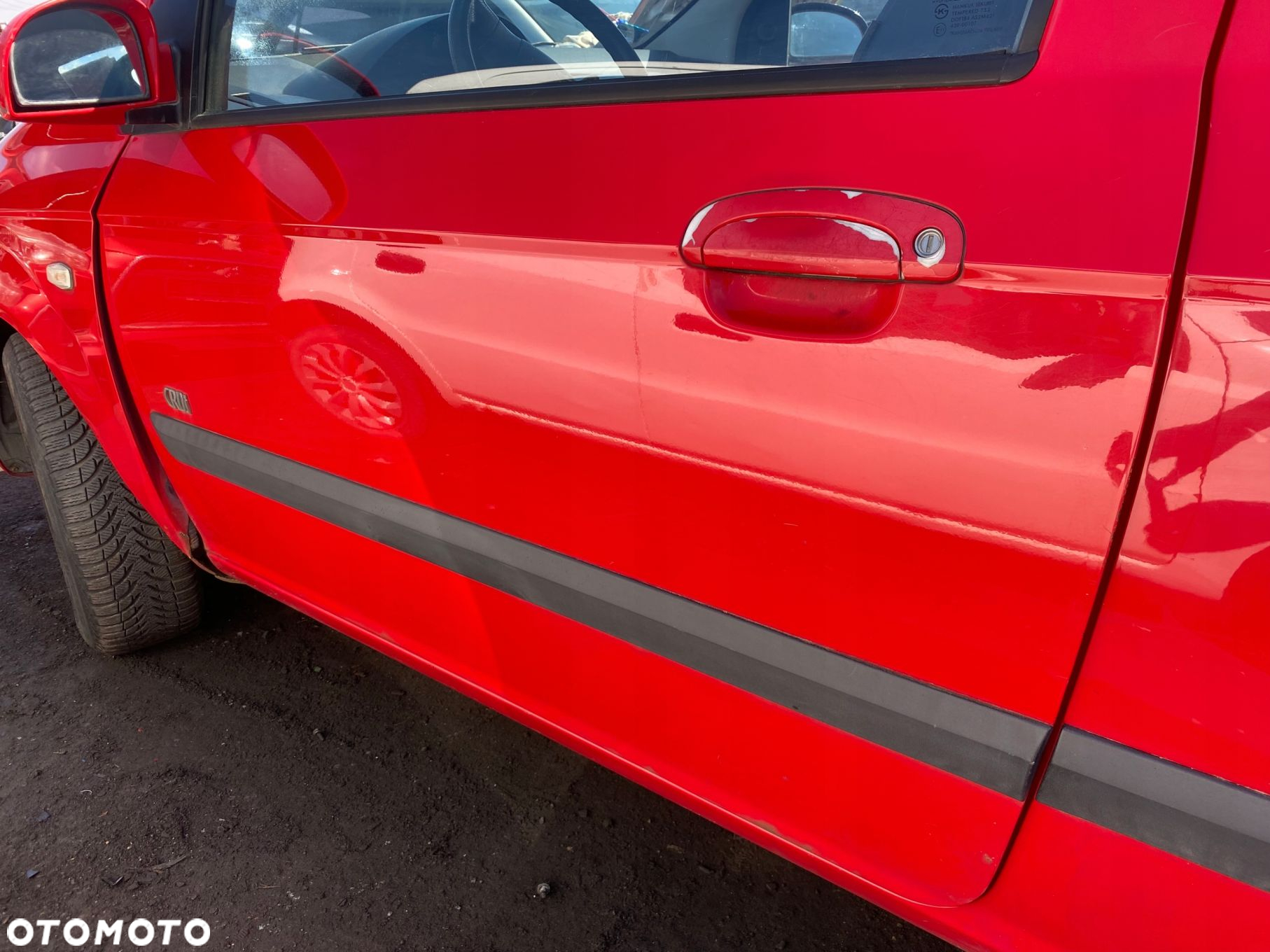 Hyundai GETZ 03-05 DRZWI LEWE PRZÓD PRZEDNIE kod lakieru HL HIP HOP RED 3D - 5