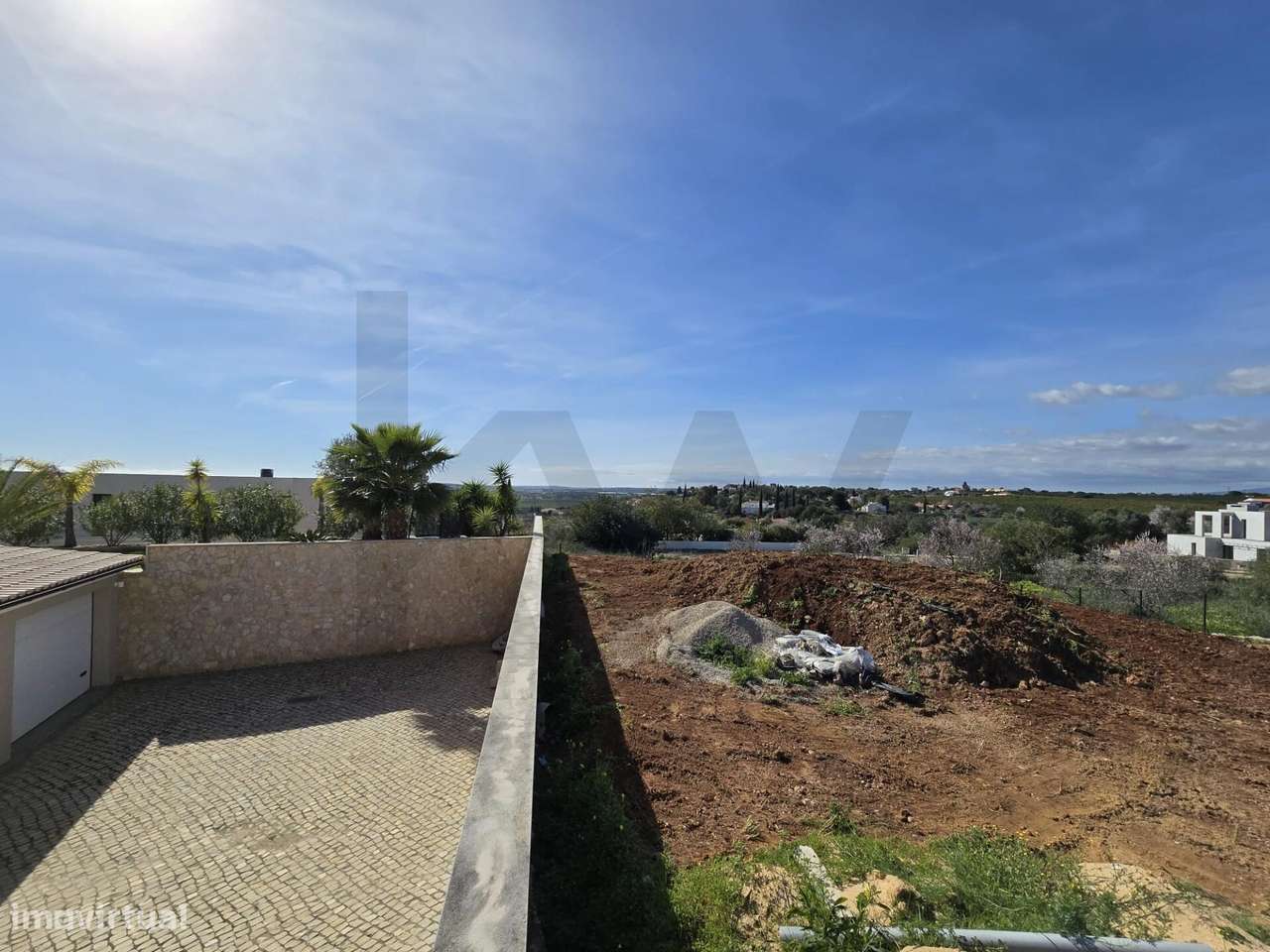 Lote de Terreno para Construção de Moradia - Grande imagem: 3/15