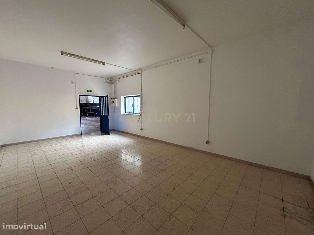 Armazém em Carnide, Pombal - Grande imagem: 5/18