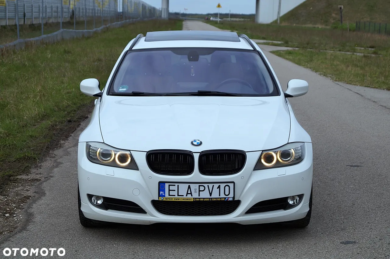 BMW Seria 3 318d Luxury Line - 3