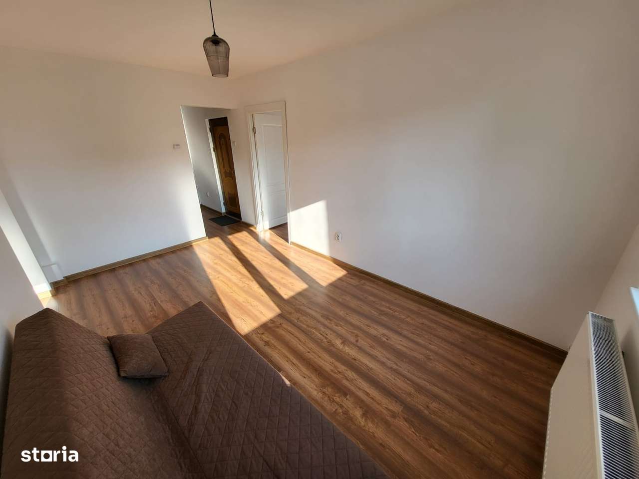 3 cam Micro 21 pret 65000 euro-0