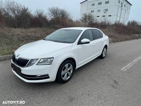 Skoda Octavia 2.0 TDI DSG Style - 4