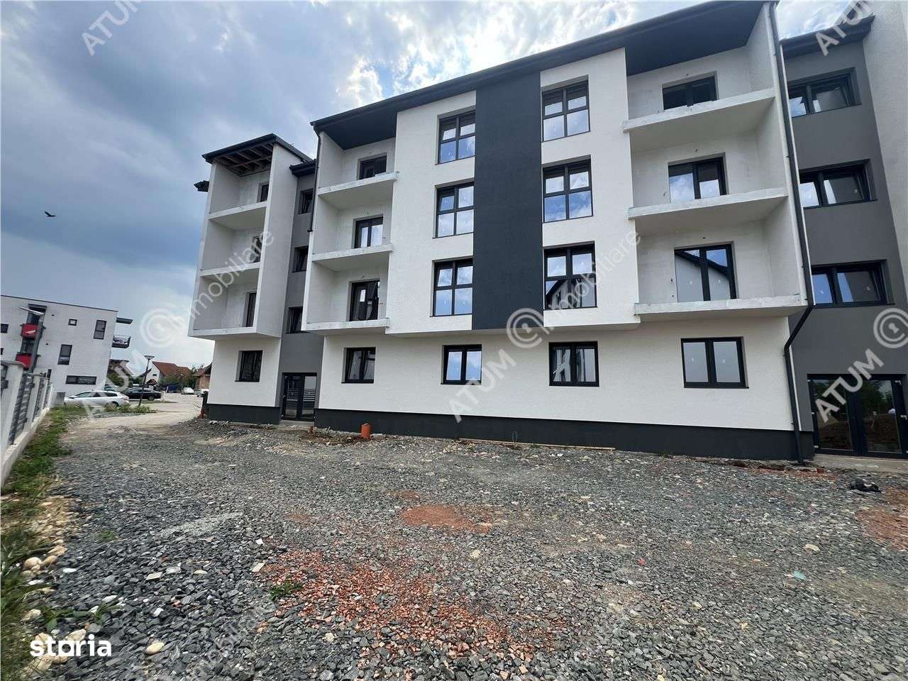 Apartament cu 2 camere si balcon etaj 1 zona Octavian Goga Sibiu - Imagine principală: 2/11