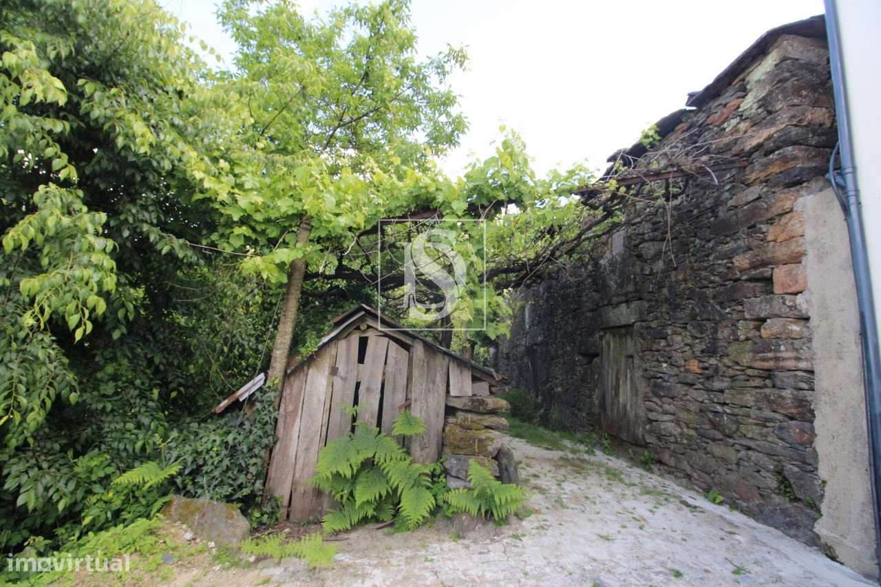 Moradia para Restaurar T2 em Rebordelo - Grande imagem: 4/20