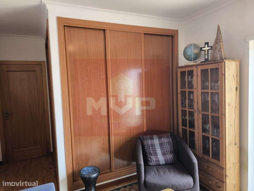 Apartamento T4 em Portimão-21