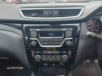 Far dreapta Nissan Qashqai 2014 SUV 1.5 dCI - 8