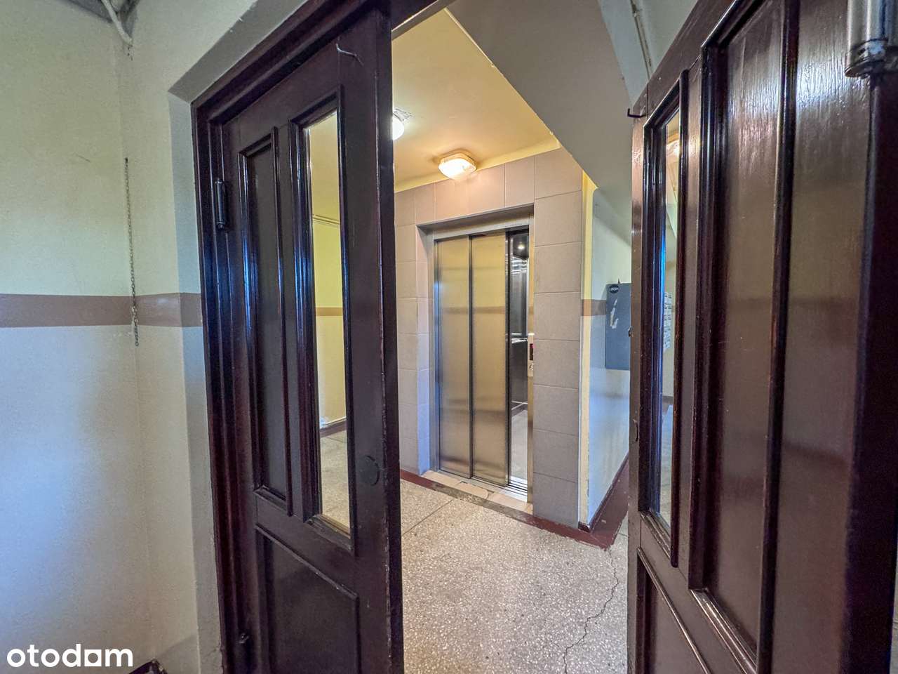 Ustawne mieszkanie | cicha okolica | blisko las | duży parking-13