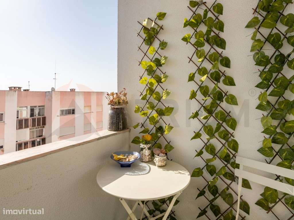 Apartamento T2 - Setúbal (Vale do Cobro) Remodelado com Varanda-22