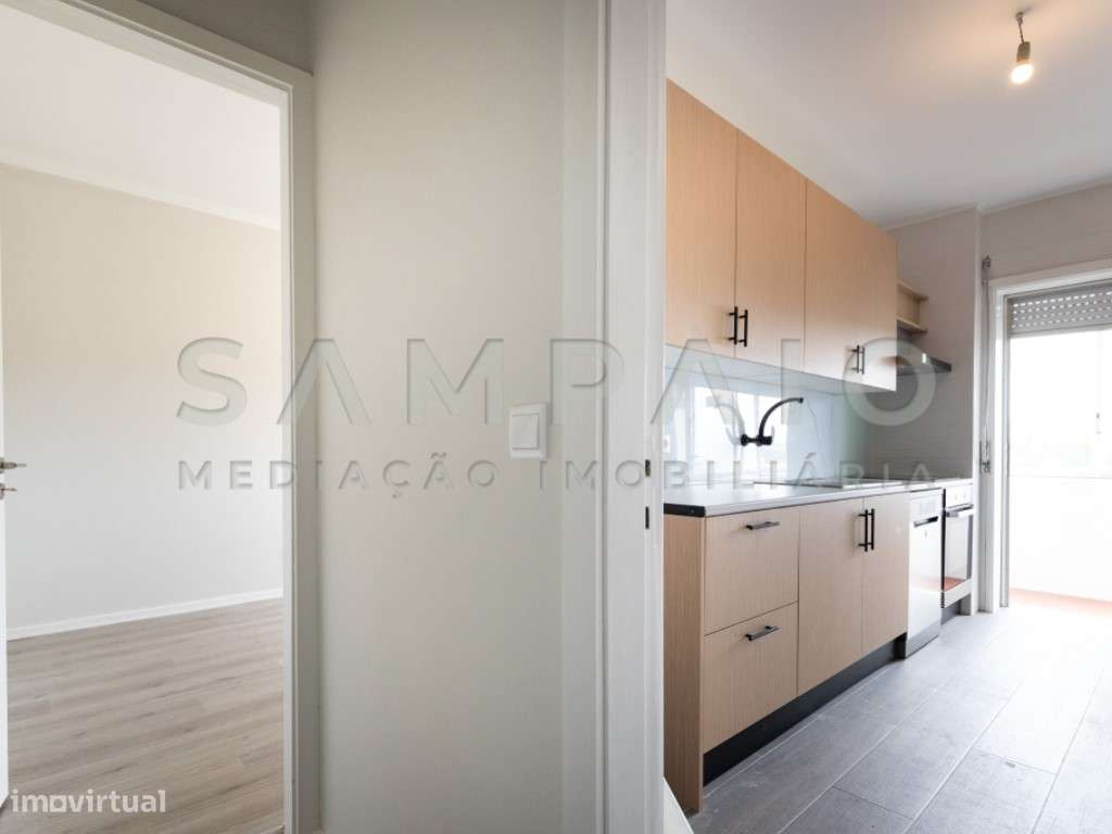 Apartamento T4- Ramalde! - Grande imagem: 2/23