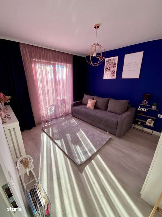 Optortunitate Investitie ,Vand apartament 3 camere , paracre subterana - Imagine principală: 4/7